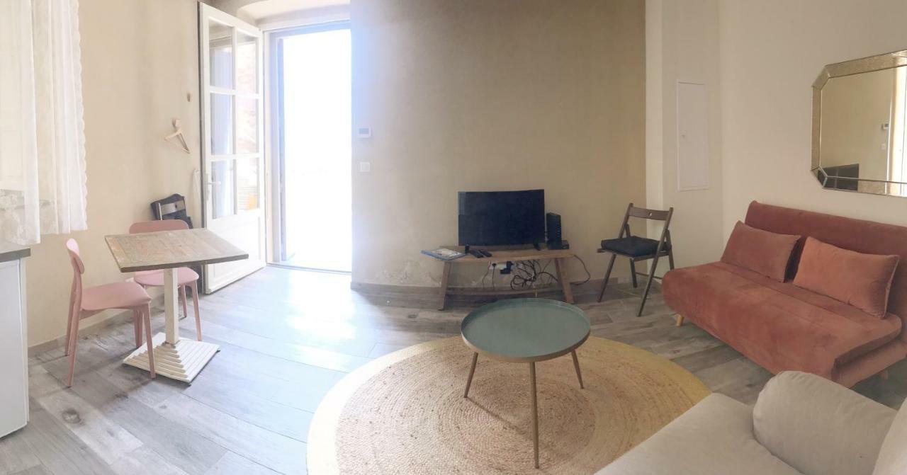 La Casa Di Sbiri Au Coeur De La Citadelle Apartment Bastia  Luaran gambar