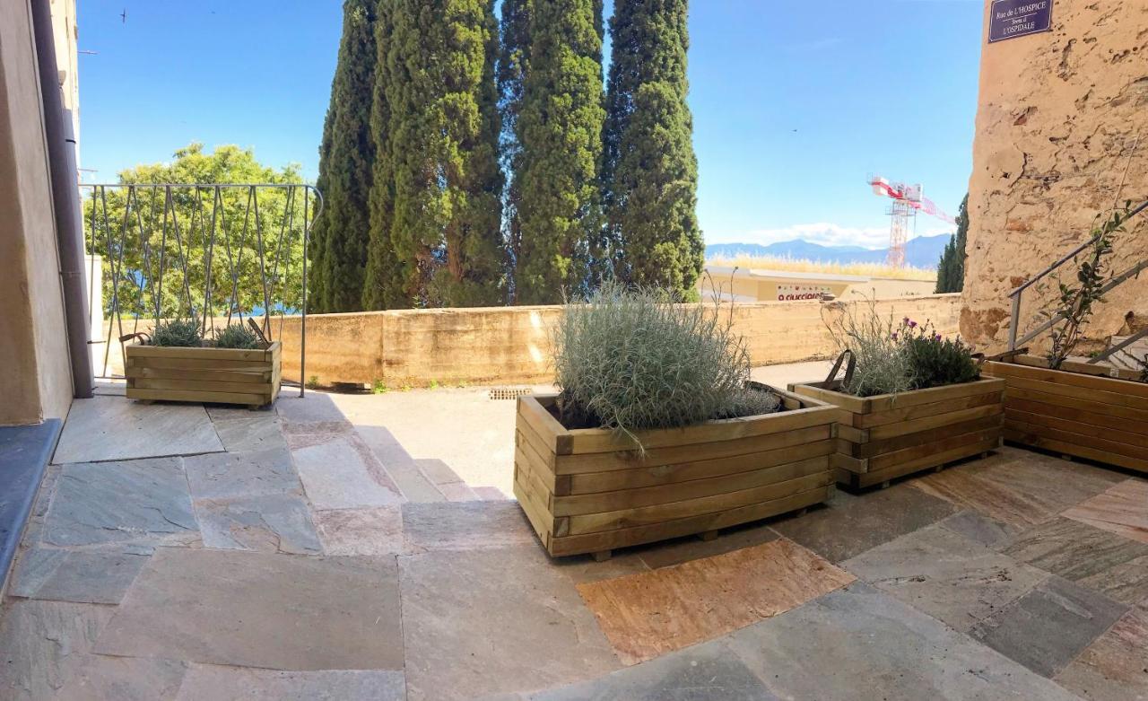 La Casa Di Sbiri Au Coeur De La Citadelle Apartment Bastia  Luaran gambar